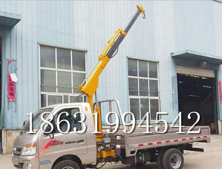 灌阳县随车吊机小型货车灌阳县液压小吊机随车吊机 多功能液压伸缩吊小型全地形履带吊